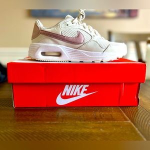 Women’s Nike Air Max SC SE- Sail/Pink Oxford phantom white Size 6.5